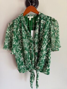 Tamara H. Green Ikat Gold Foil Tie Front Ruffle Neck‎ Blouse Small NWT